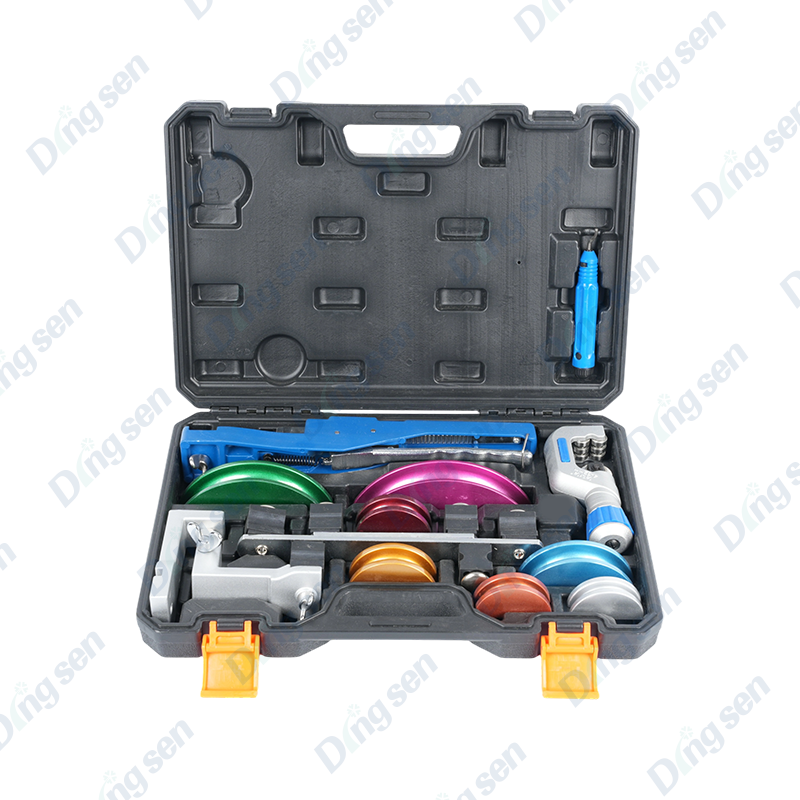 ثني الأنابيب النحاسية ثني الأنابيب النحاسية